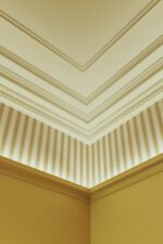 Карниз Orac Decor C305 в інтер'єрі